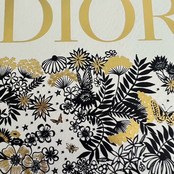 Authentic Dior paper gift box🔥🔥 - Picture 2 of 5